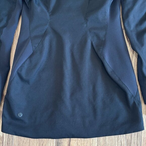 Lululemon Women's Like A Glove Full Zip Fitted Hooded Jacket in Black Size 2 - Picture 7 of 11